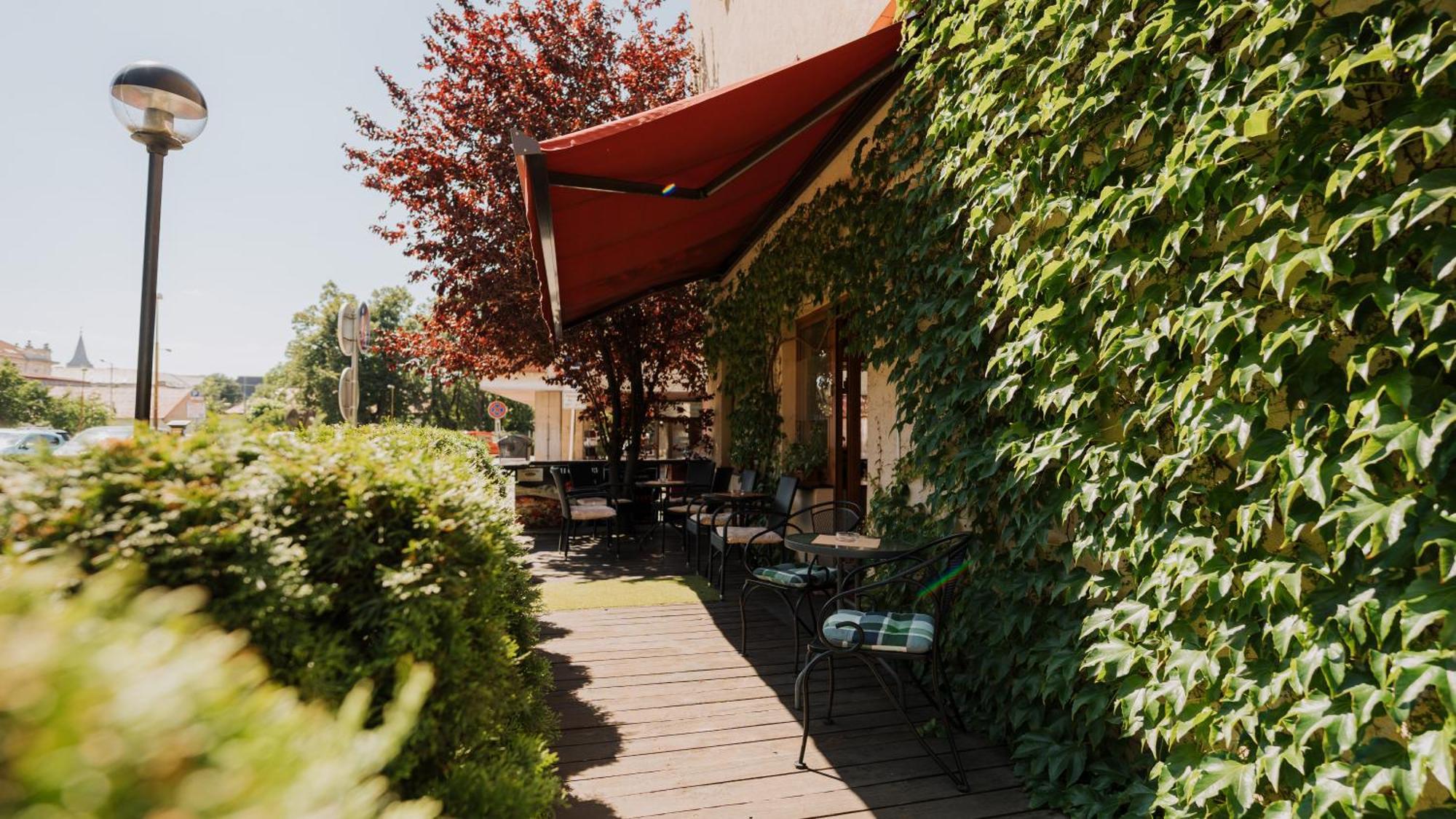 Boutique Hotel Maraton Košice Exterior foto